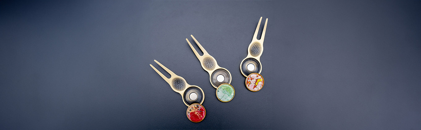Divot Tools - Rebel Nell