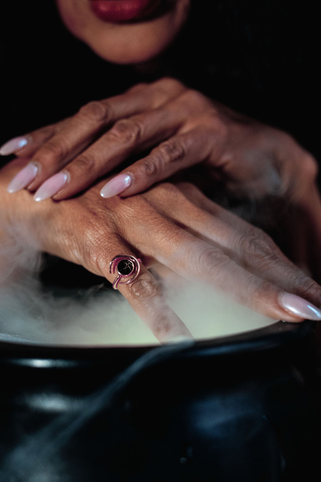 Nyx Open Ring | Gold