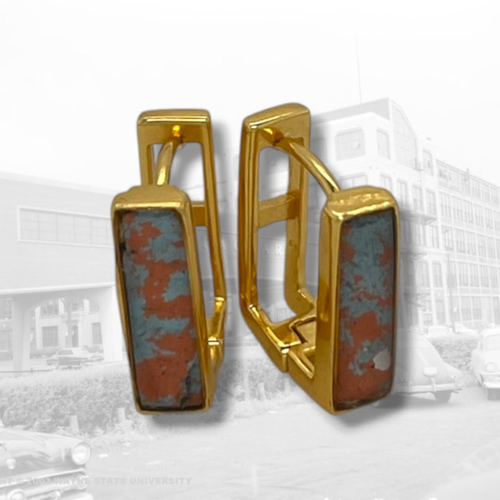 Beatrice Huggie Earrings | Gold