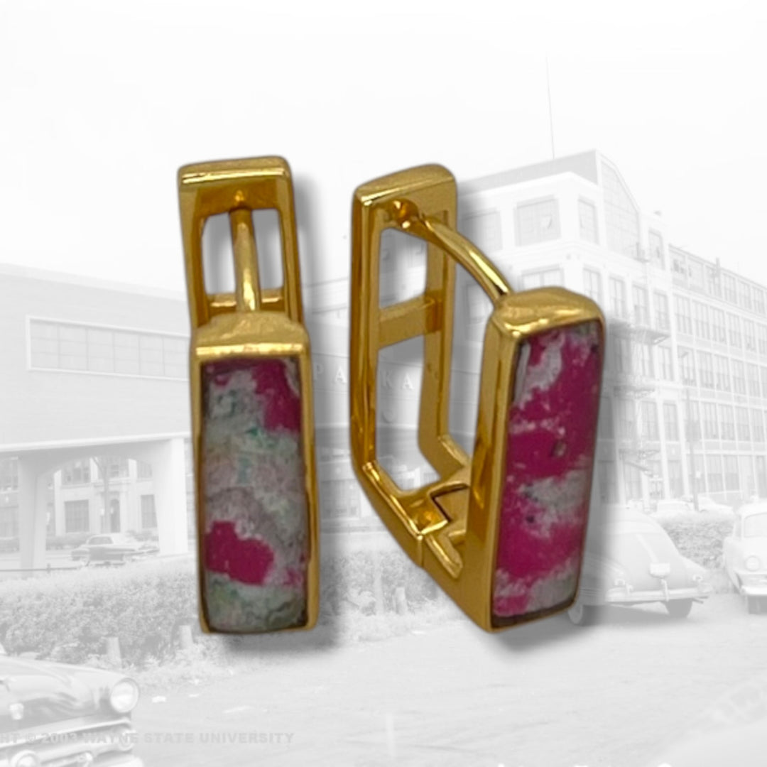 Beatrice Huggie Earrings | Gold