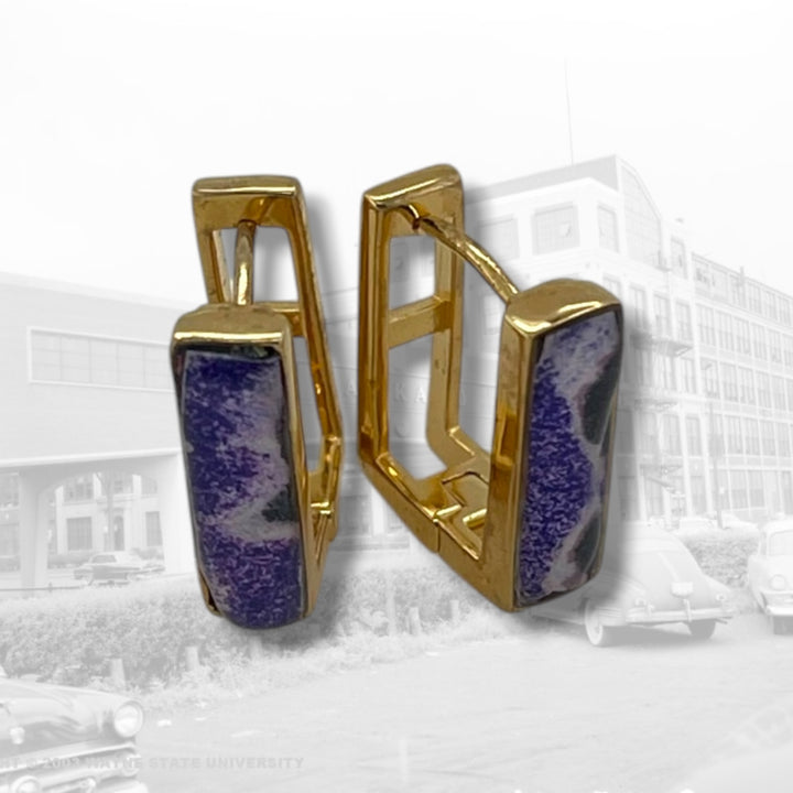 Beatrice Huggie Earrings | Gold