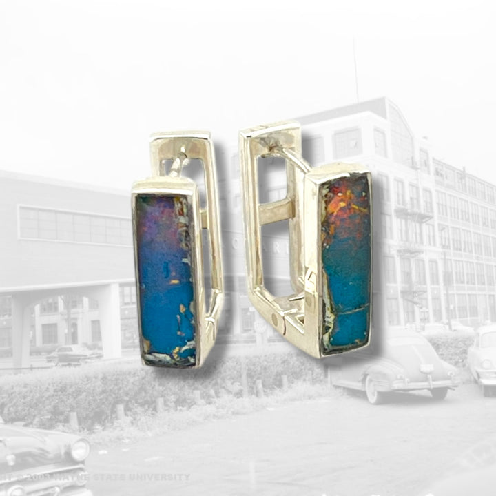 Beatrice Huggie Earrings | Silver