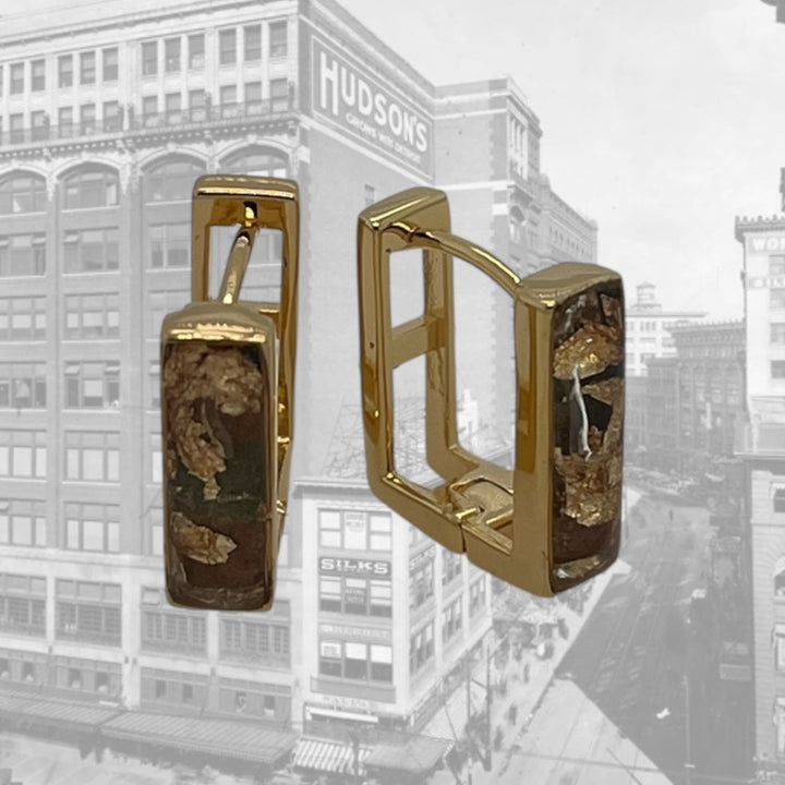 Beatrice Huggie Earrings | Gold