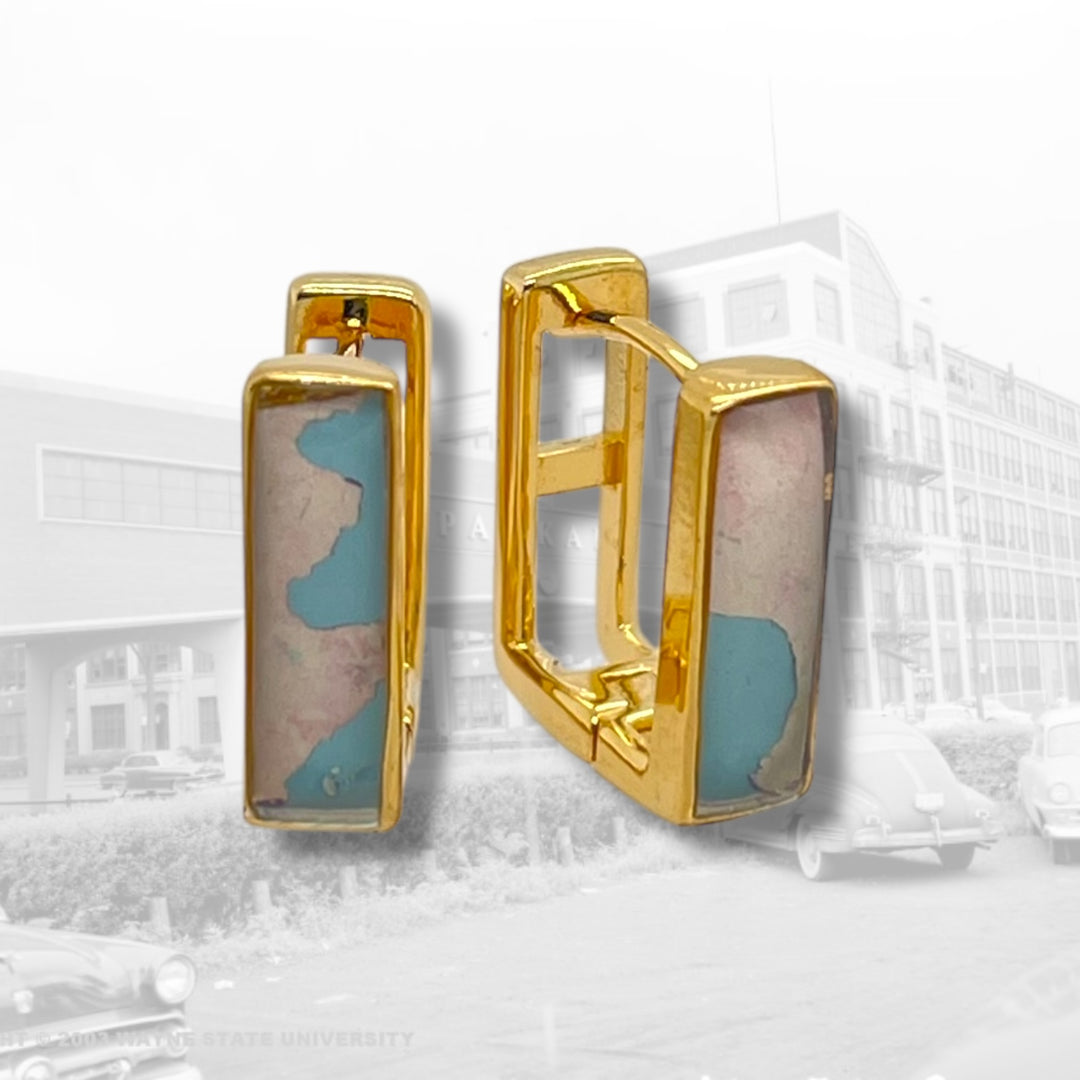 Beatrice Huggie Earrings | Gold