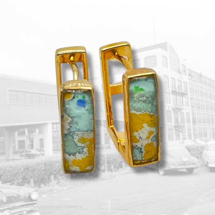 Beatrice Huggie Earrings | Gold