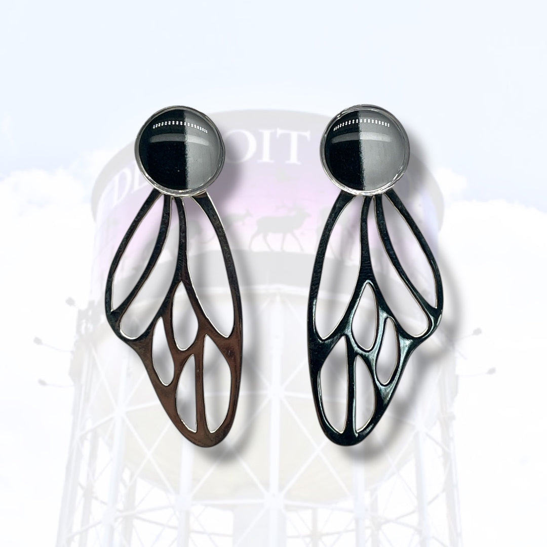 Detroit Zoo Callie Butterfly Earrings | Silver