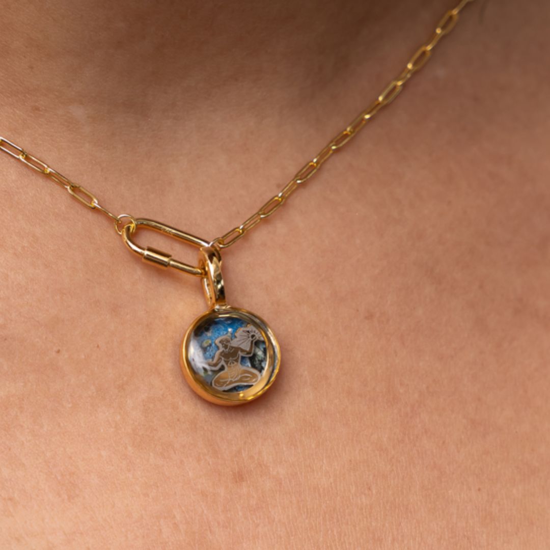 The Spirit of Detroit Charm | Gold