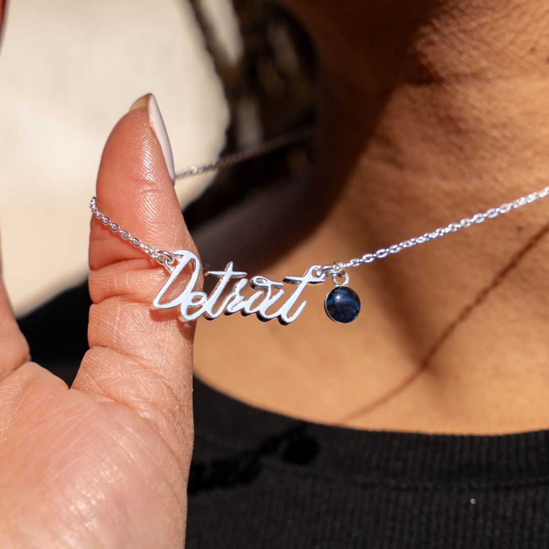 Detroit Necklace Pistons Edition | Silver