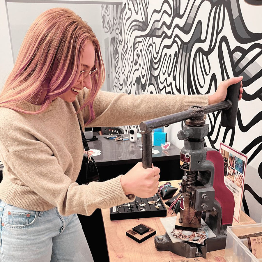 Design Your Own Jewelry Experience - Downtown Detroit
